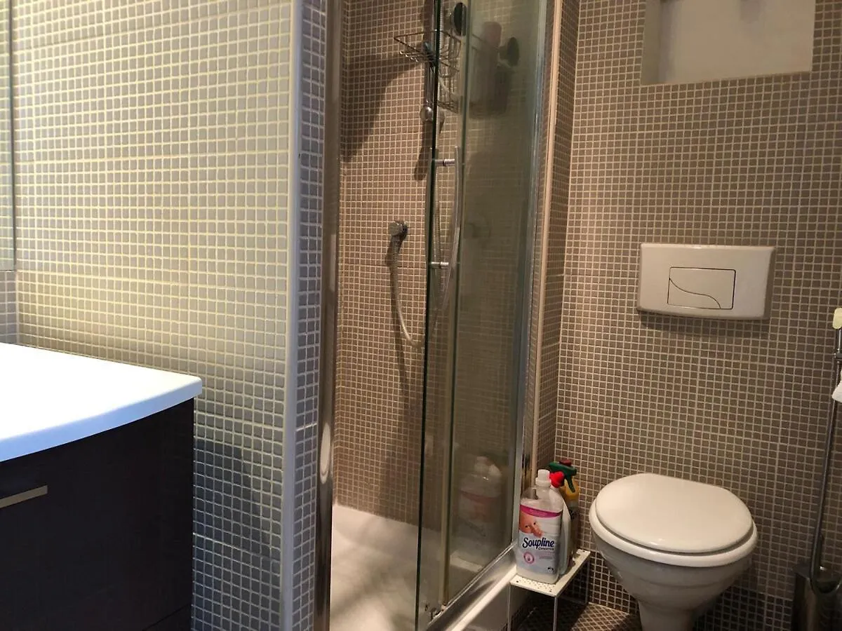 Apartment Studio Near Notre Dame Paris 5
